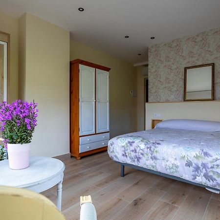 Pension La Terraza เกวเมส ภายนอก รูปภาพ