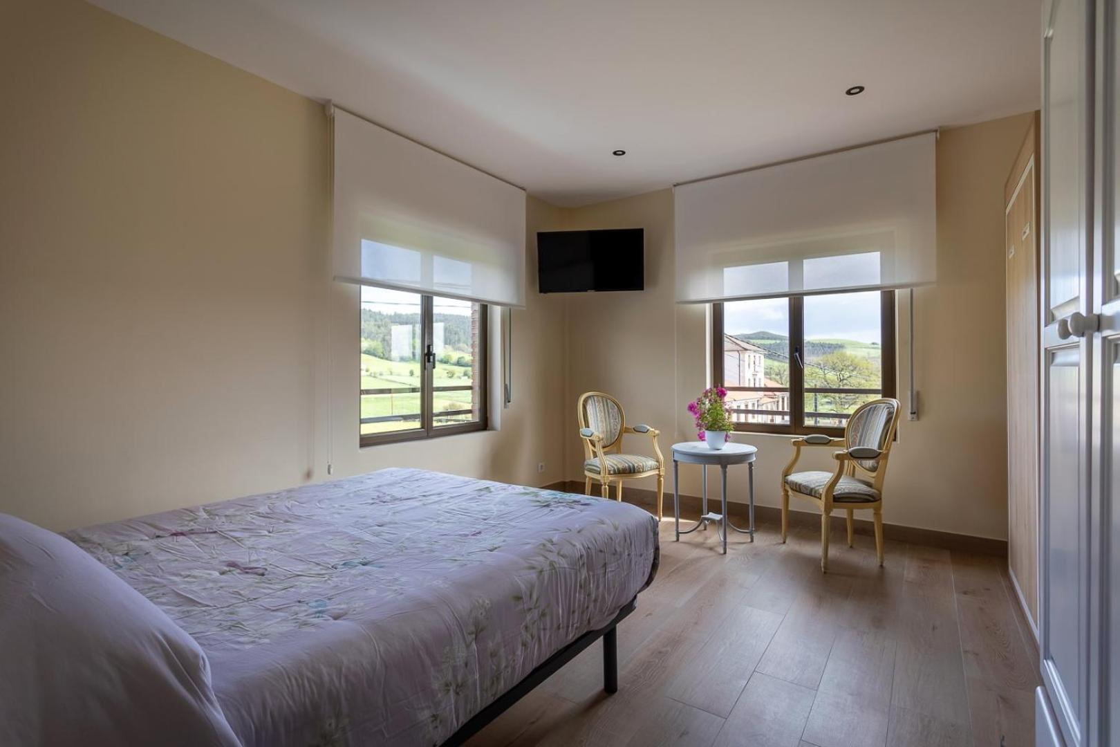 Pension La Terraza เกวเมส ภายนอก รูปภาพ